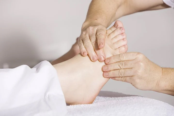 Camai Healing - foot massage